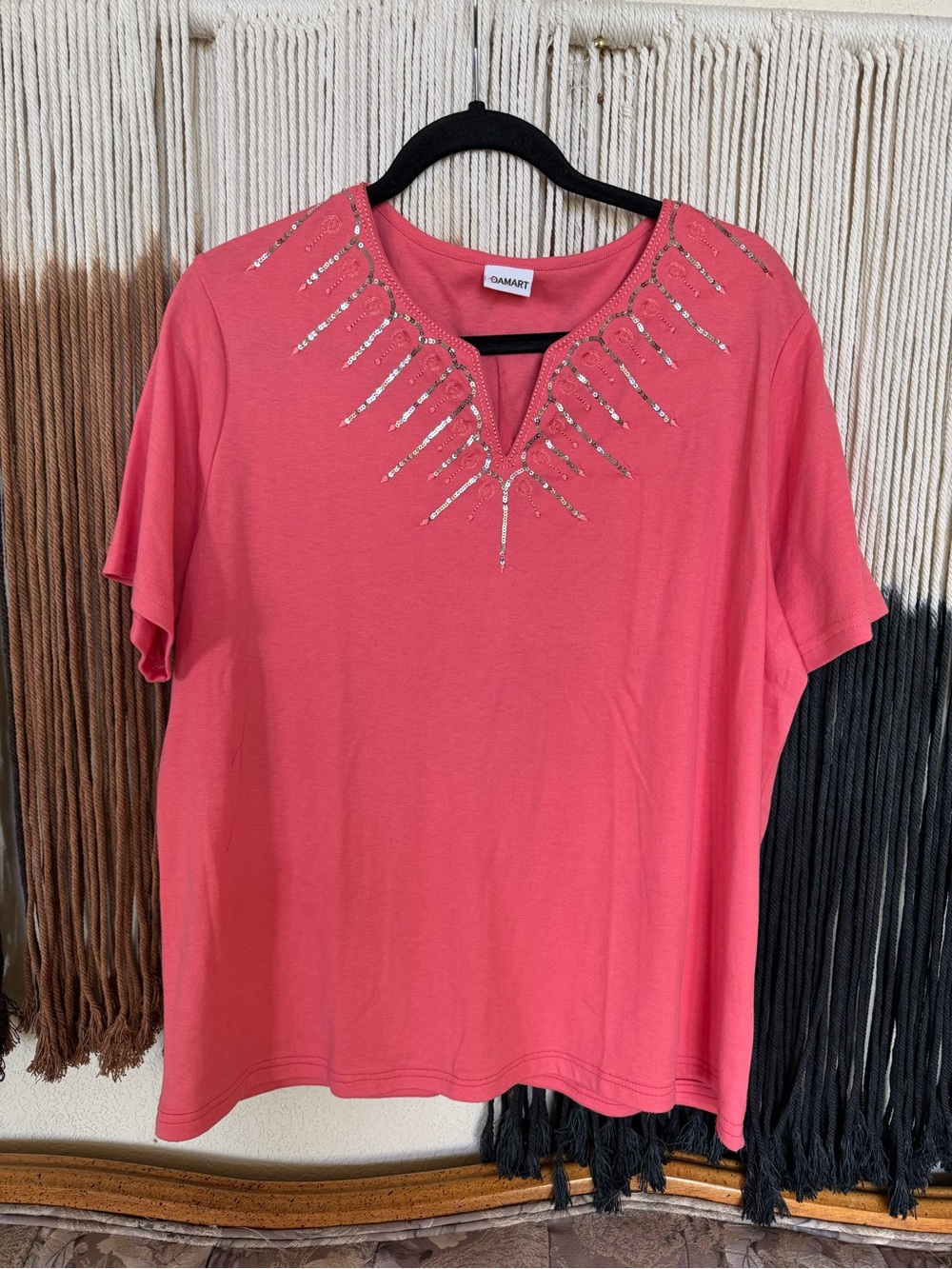 Pink v neck sequin top; excellent condition